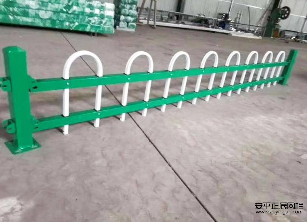 鋅鋼草坪護欄批發