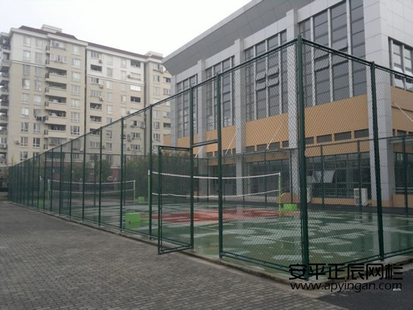 http://www.gxshitian.com網球場隔離網