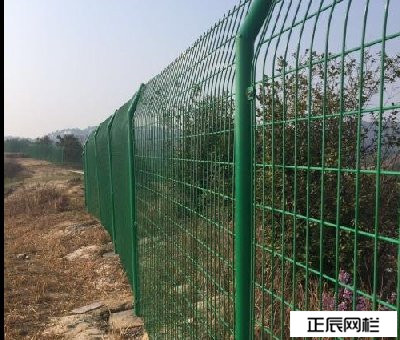 林場(chǎng)護(hù)欄網(wǎng)