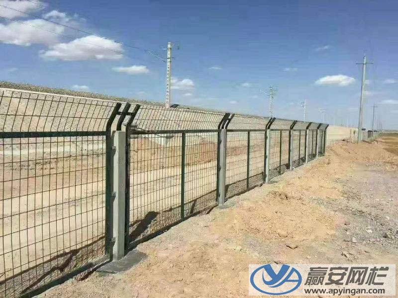 鐵路護(hù)欄網(wǎng)