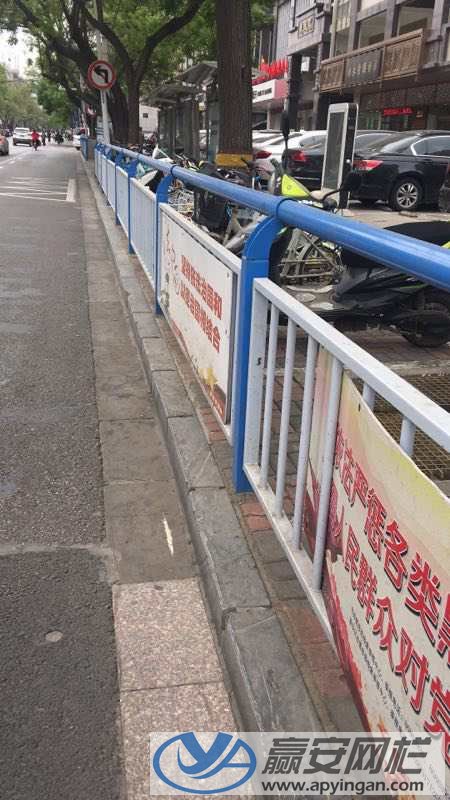 石家莊市政道路護(hù)欄 石家莊市政護(hù)欄