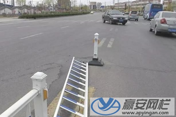 破壞的護(hù)欄 市政道路護(hù)欄
