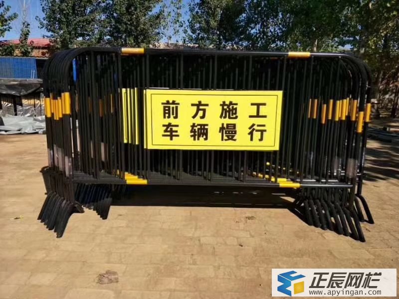 鐵馬護(hù)欄 鐵馬護(hù)欄