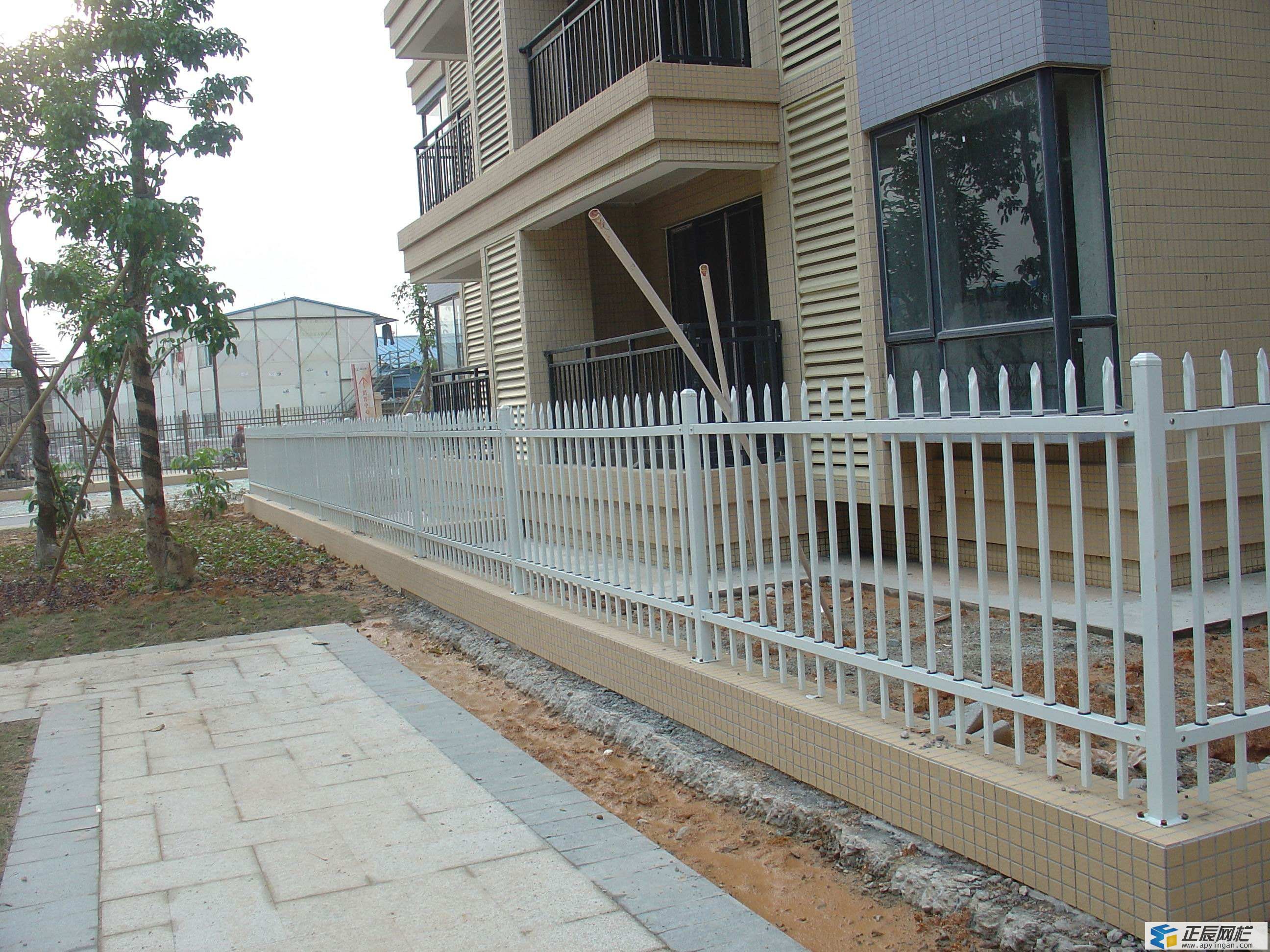 庭院圍墻護(hù)欄