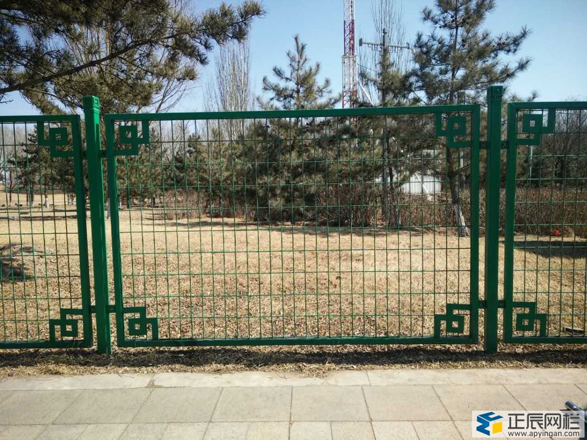 公園框架護(hù)欄網(wǎng)生產(chǎn)廠家