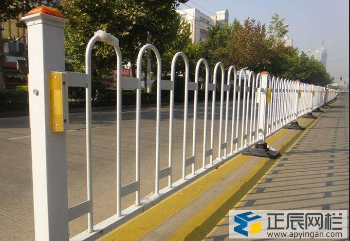 護欄網(wǎng)批發(fā)圖片