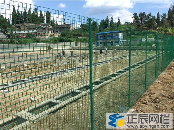 護欄網(wǎng)