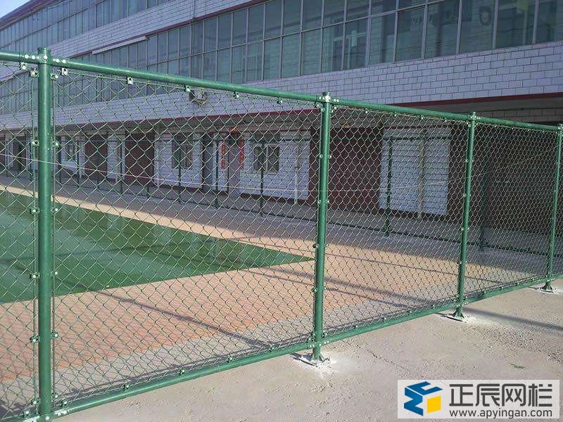 球場防護(hù)圍欄