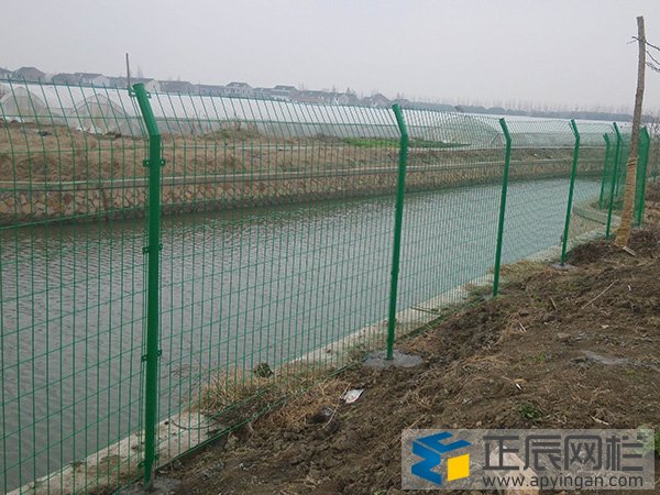 河堤護(hù)欄網(wǎng)